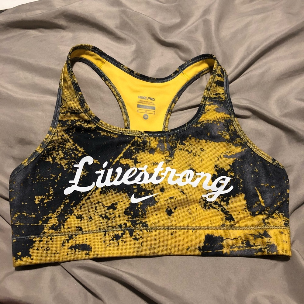 Nike Pro sports bra